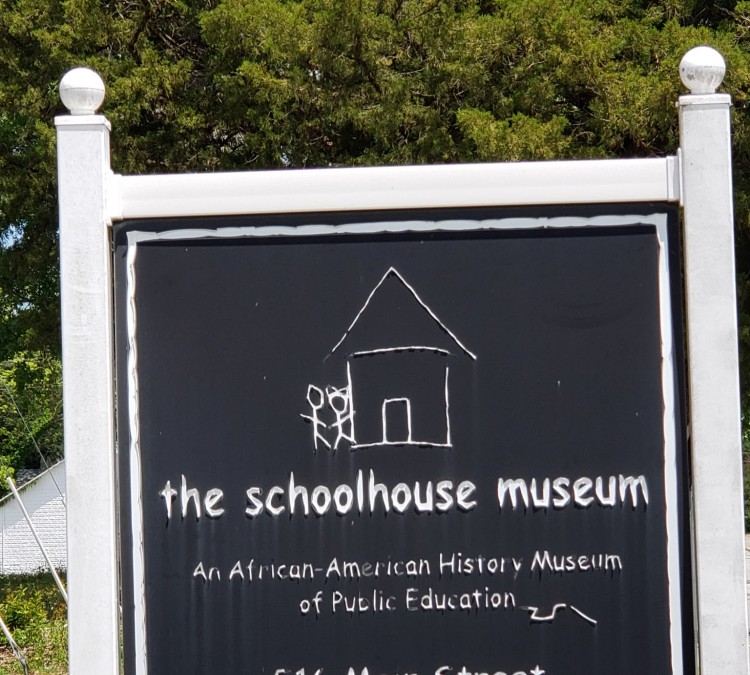 The Schoolhouse Museum (Smithfield,&nbspVA)